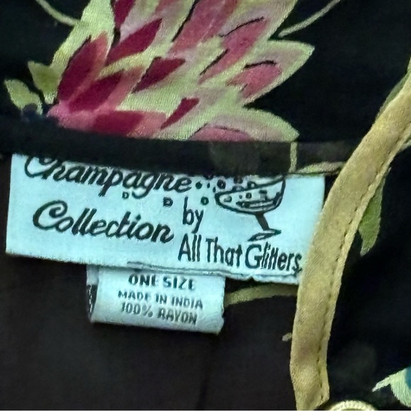 Vintage oriental top!! Y2k!! - Picture 3 of 4